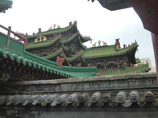 auch dieser Komplex kämpfte ums Überleben - es wurde jedoch entschieden ihn zu erhalten - und so erfolgten die ersten Restaurierungen