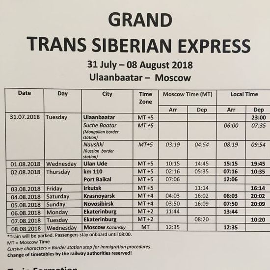 wichtig zu wissen: alle Zeiten an den Bähnhöfen sind in Moskauzeit angegeben! daher empfiehlt man bis zu drei Uhren zu tragen 