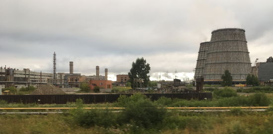 Industrieanlagen in dr Nähe von Novosibirsk