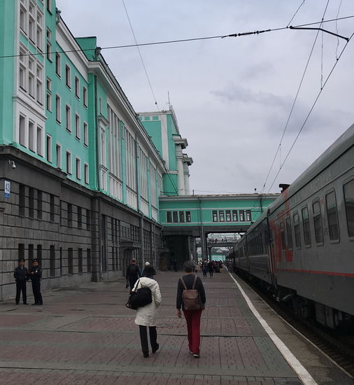 7.50 Uhr (OZ) Ankunft in Novosibirsk - Temperatur 12° C