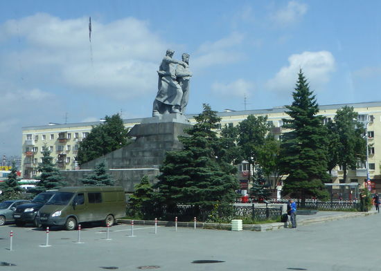 monumentale Denkmäler gab es schon (immer) in der Sovjetunion