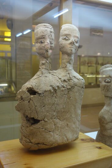 neolithische Töpferware - 6500 v. Chr. - Fundort: Ain-Gazl-Amman 1985