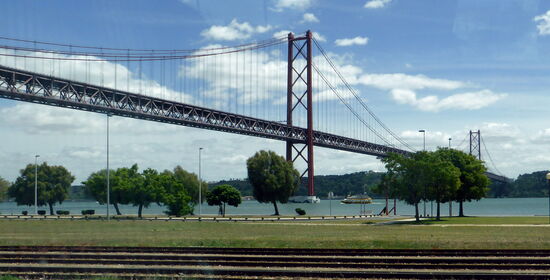 Brücke des 25. April