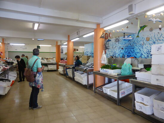 heute ist die Markthalle geöffnet