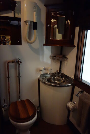 und Badezimmer