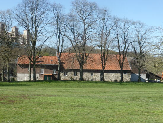 Gut Melaten - (oberhalb das Aachener Klinikum)