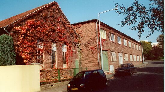 die langgestreckte Fabrikhalle existiert nicht mehr