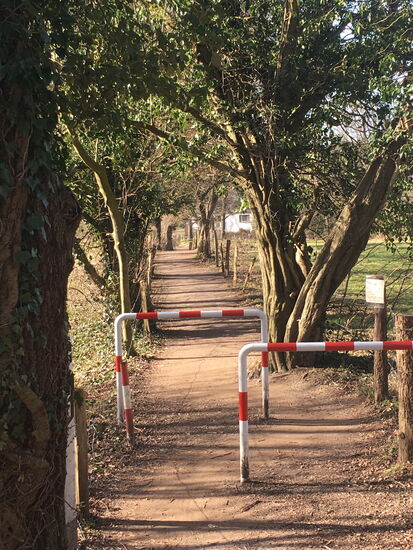 über die sogenannte Kaiserallee geht es weiter in Richtung der belgischen Ortschaft Hauset