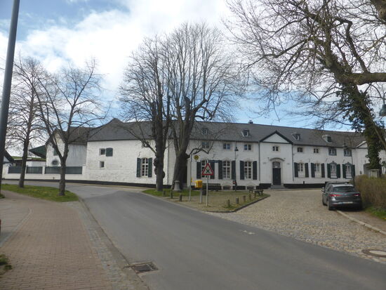 Alt- und Neuhöfchen - Seffenter Berg 2-4