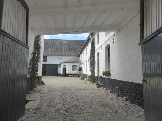 Gut Schüllhof - Seffenter Berg 10