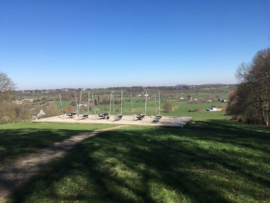 Seit 2008 laden Hängematten am Nordhang des Lousbergs zum Ruhen  ein!