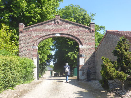 der Zugang erfolgt nur von der Burgstrasse