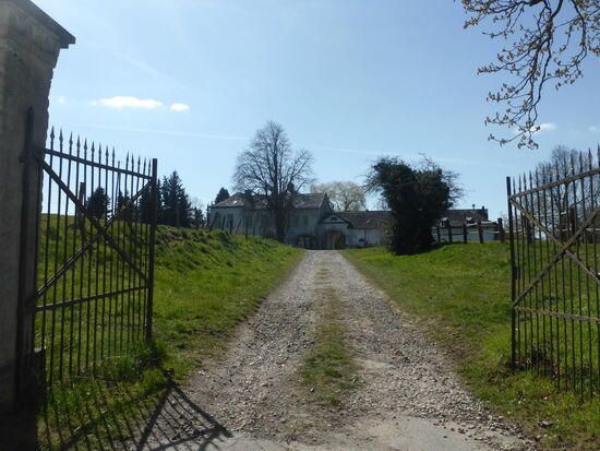 Rathausstr. 45 - Gut Berger Hochkirchen