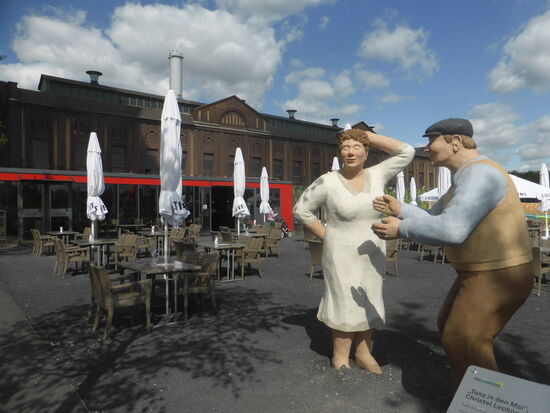 Tanz in den Mai - Christel Lechner - Acryl auf Beton