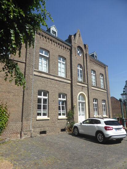 Hauptstr, 45 - altes Schulgebäude von 1874