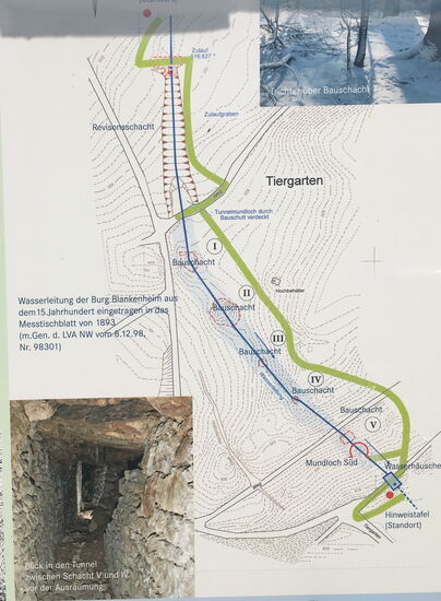Infotafel an der Burg