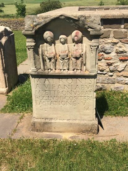 MATRONIS AVFANIAE RVDOLFO ET ROMANO ET MELENTINA ET ALENA V.S.L.M