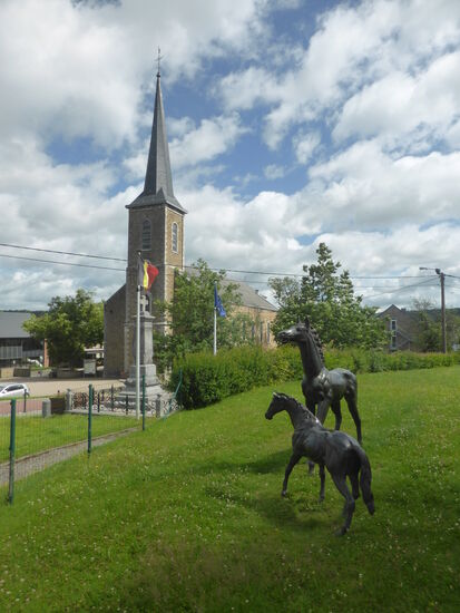 Bronzefiguren nach einem Modell von Pierre-Jules Mene