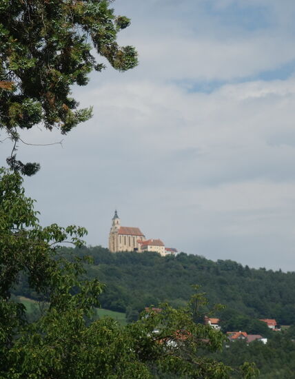 die oberhalb von Pöllau gelegene Kirche besuchen wir nicht