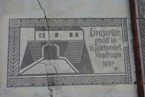 Sgraffitodekor am 'Puchhaus'