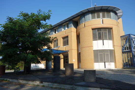 Säulenforum (recht Seite)