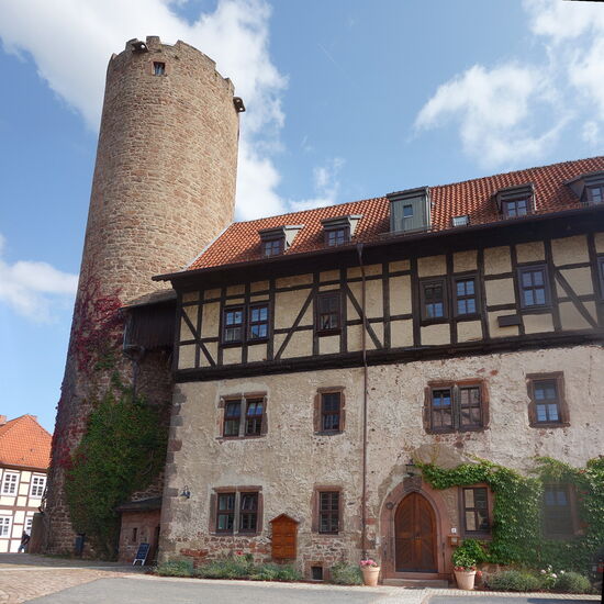 Hinterburger Amtshaus mit Hinterturm