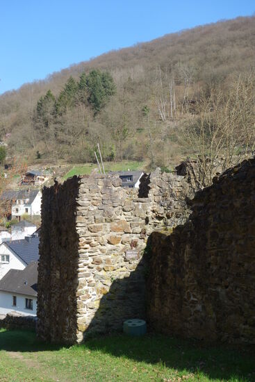 Fuhrs-Turm,  benannt nach der seit dem 10. Jh. benachbarten Familie Fuhr