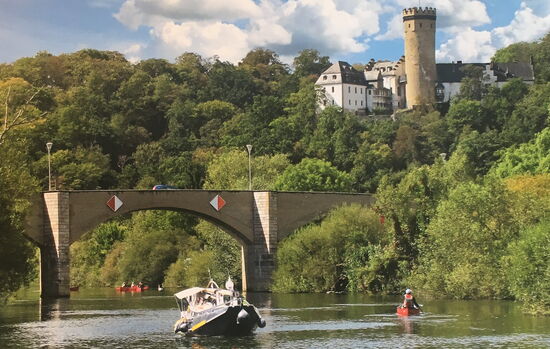 Burg Dehrn über der Lahn