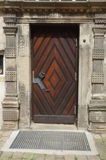 Portal des östlichen Flügels