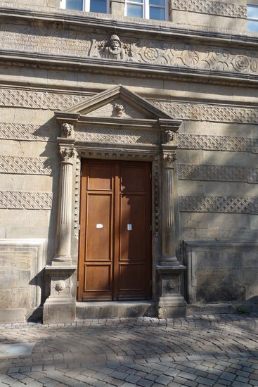 Portal zum ehemaligen Weinkeller