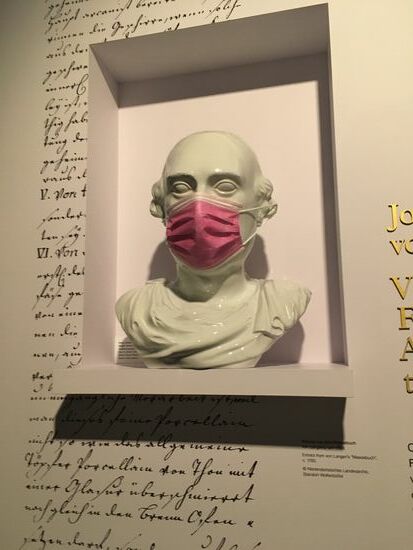 Büste zu Coronazeiten