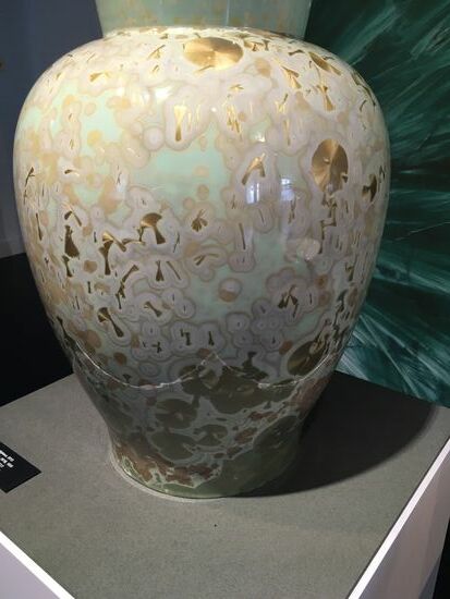 Vase Form 1003 mit Kristallglasur, 2013 - Entwurf Walter Nitzsche 1935