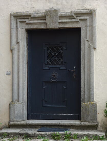 Renaissanceportal am Hauptgebäude