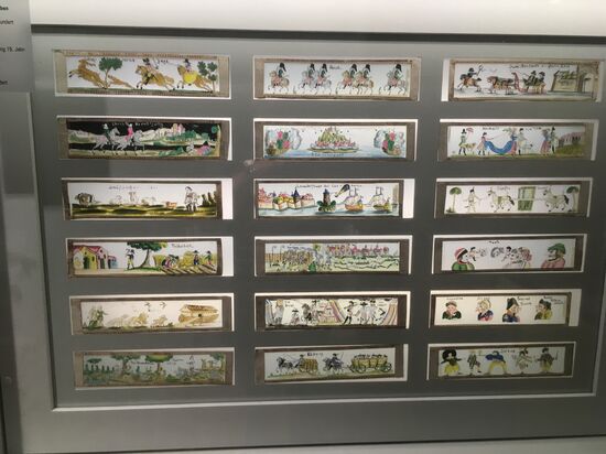 für uns neu: handbemalte Laterna Magica Glasscheiben - Ende 18./19. Jahrhundert