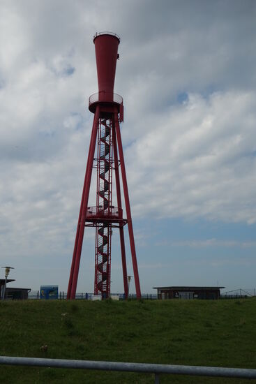 Leuchtfeuer gegenüber Wilhelmshaven