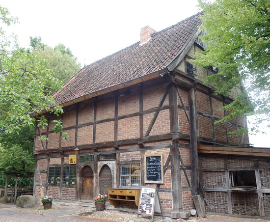 Der ehemalige Speicher beherbergt heute eine Restaurant namens Spieker