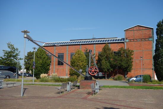 Hafenkran an der alten Werft