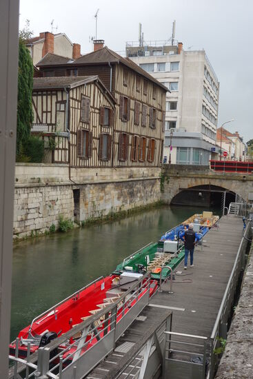 die Zeit der Elektroboot-Rundfahrten ist leider schon vorbei