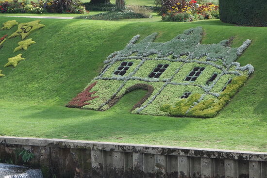 Blumenmosaik am Loir-Ufer
