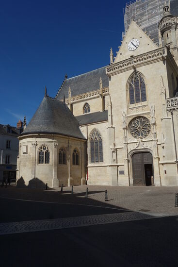 Architektur im gotischen Flamboyantstil