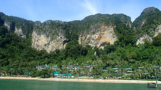 Grand Centara Resort