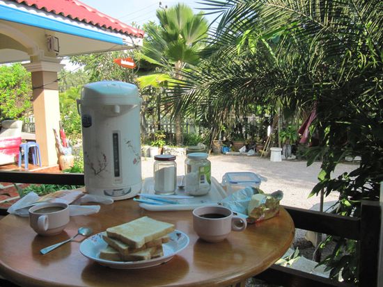 Weihnachts-Frühstück bei 28 Grad ...