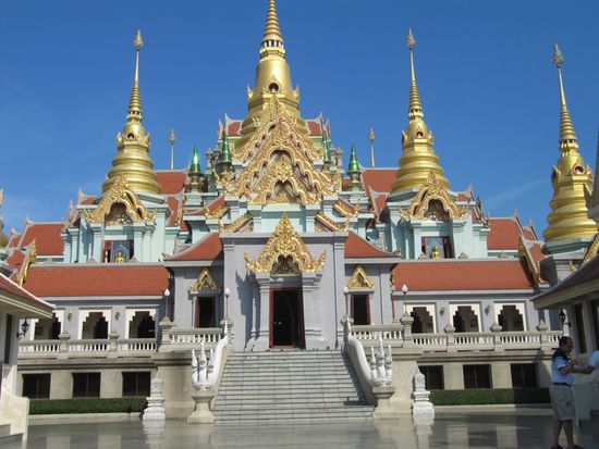 .. und der Tempel ...