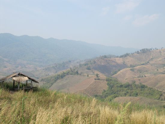 Im Grenzgebiet zwischen Thailand und Myanmar auf schmalen Straßen zwischen Thaton und Mai Sai.