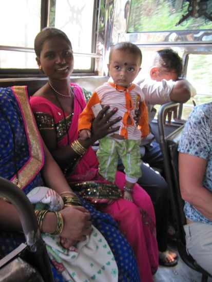 Kids werden gerne fotografiert.