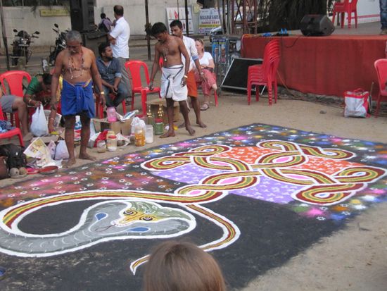 Ein Mandala ensteht.
