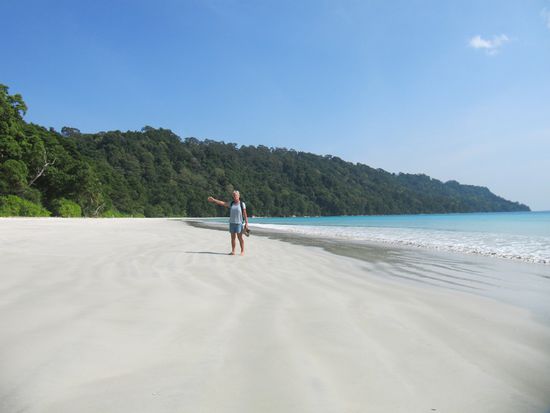 Radhanagar Beach - No. 1 in Asien. Mir ein Rätsel - bei so vielen Sandfliegen, da hat man 14 Tage was davon.