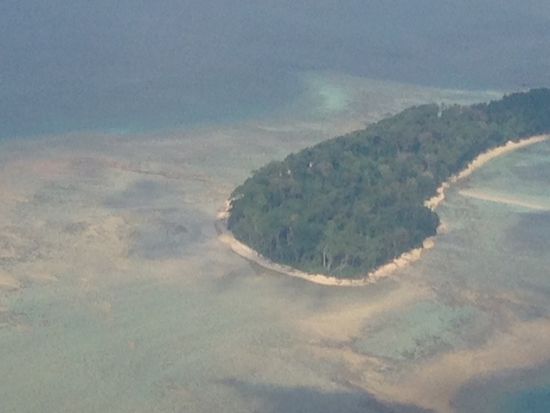 Anflug auf die Andamanen nach 2,5 Flugstunden von Chennai.