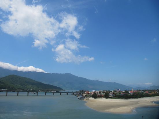 Herrliche Ausblicke beim Hochfahren.
