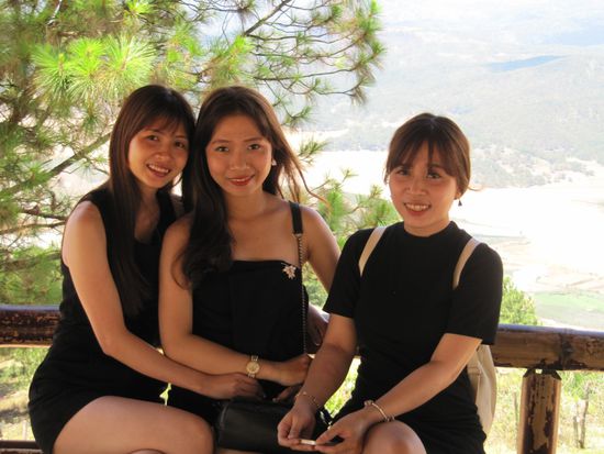 ...meine Pferdepfegerinnen.